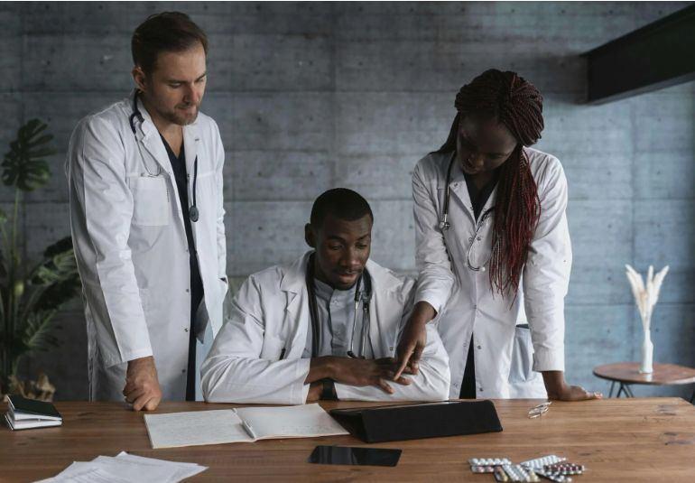 Ruim 10.000 euro boete voor onterechte klacht over collega image