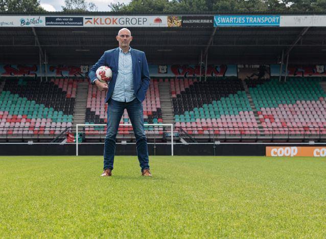 Campagne van cultheld Frans Paymans voorbeeld voor NEC image