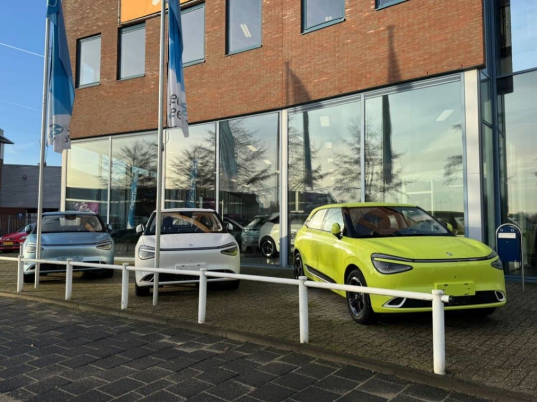 New Dongfeng BOXs unloaded: ready for action! image