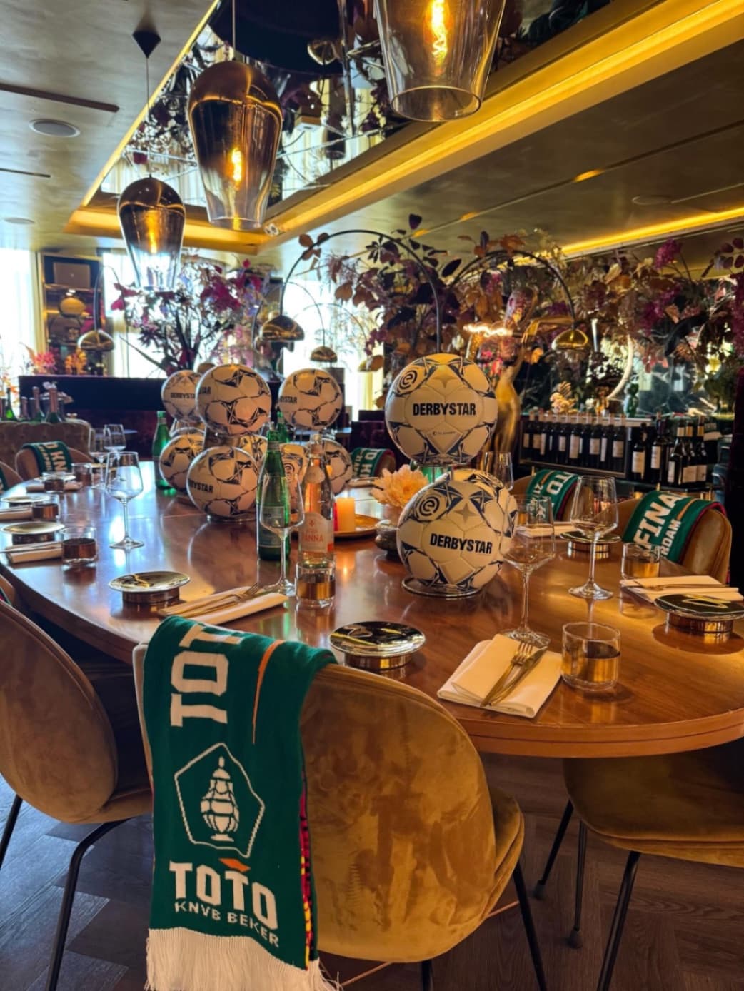 ๐๐๐ค๐๐ซ๐๐ข๐ง๐๐ฅ๐ ๐๐ - ๐๐จ ๐๐ก๐๐๐ ๐๐๐ ๐ฅ๐๐ฌ image