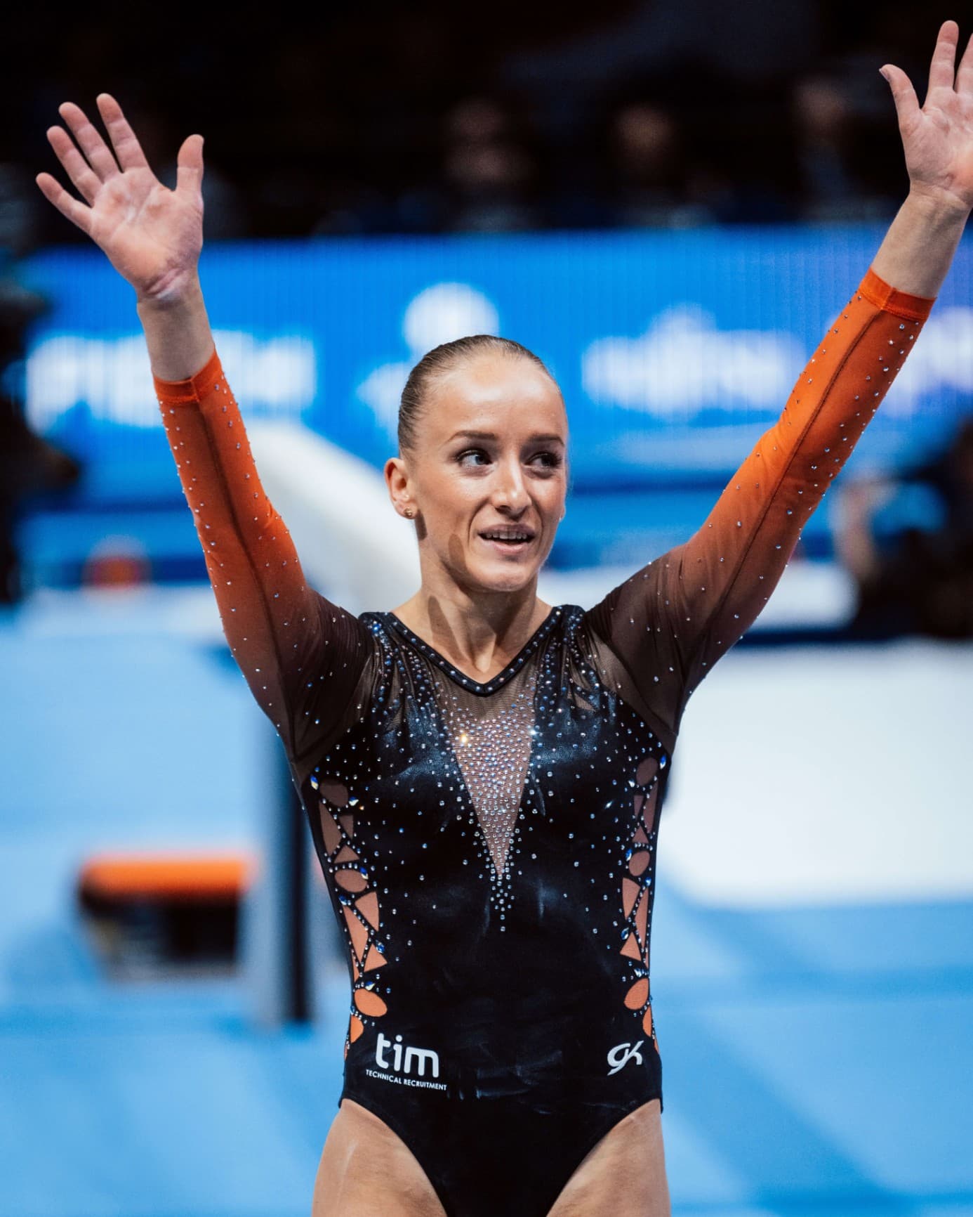 Waarom de top vaak voelt als stilstaan. image