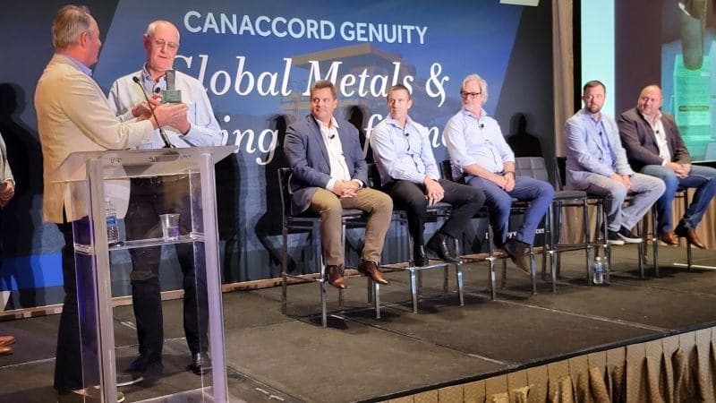 ๐๐ก๐ ๐ฐ๐ข๐ง๐ง๐๐ซ ๐จ๐ ๐ญ๐ก๐ ๐๐๐๐ ๐๐๐
๐ฎ๐ง๐ ๐๐ข๐ฌ๐๐จ๐ฏ๐๐ซ๐ฒ ๐๐ฐ๐๐ซ๐ ๐ข๐ฌ... image