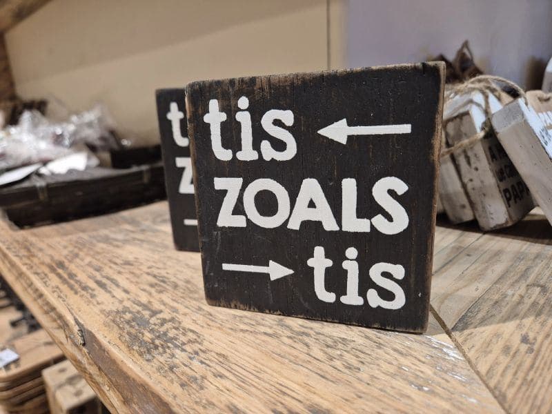 ’Tis zoals ’tis. image
